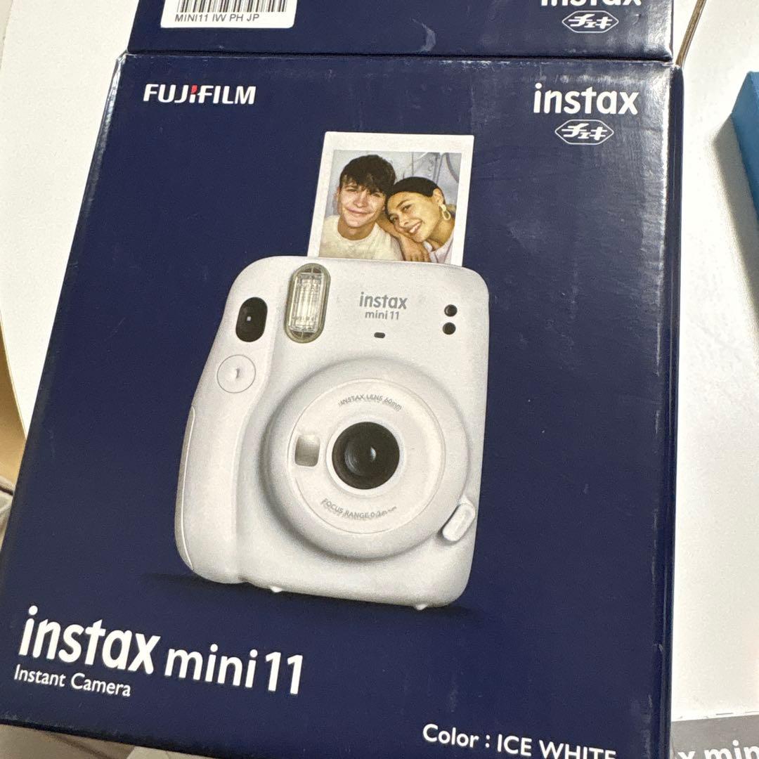 instax mini 11 フィルムカメラ