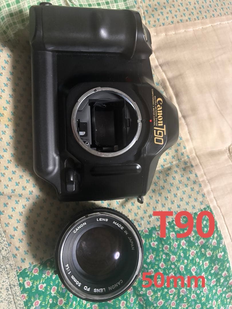 canonフィルムカメラT70とT90、レンズ×4本ジャンクで