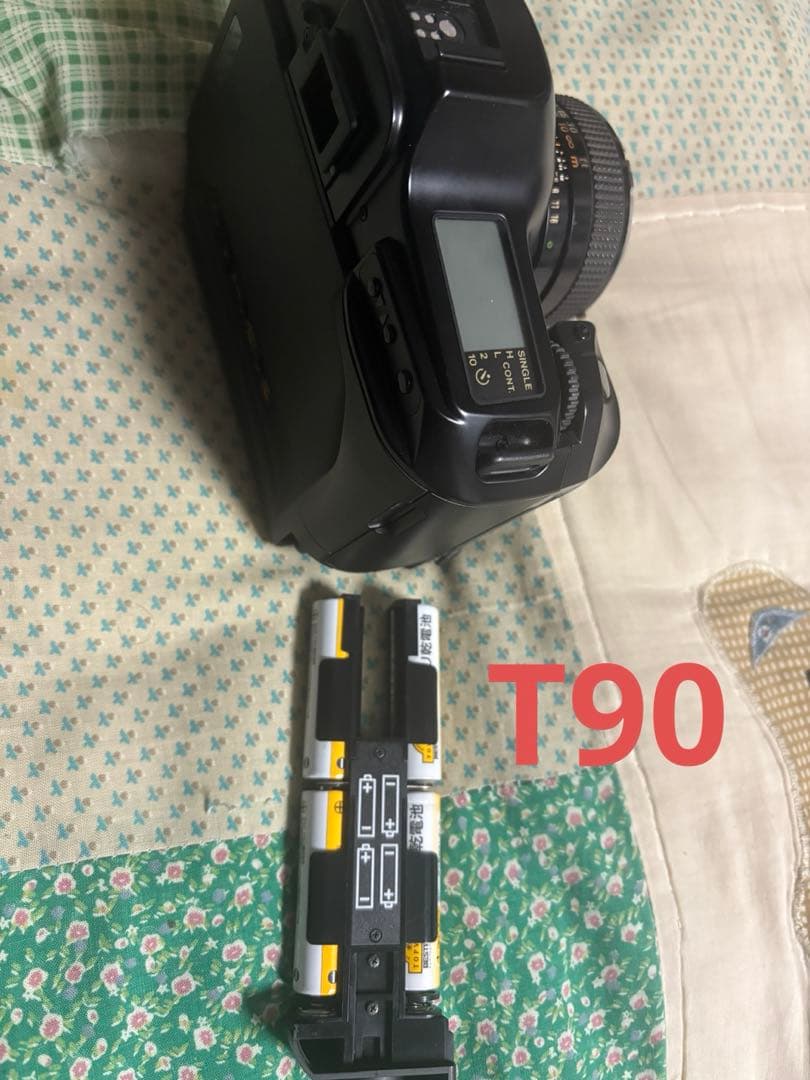 canonフィルムカメラT70とT90、レンズ×4本ジャンクで