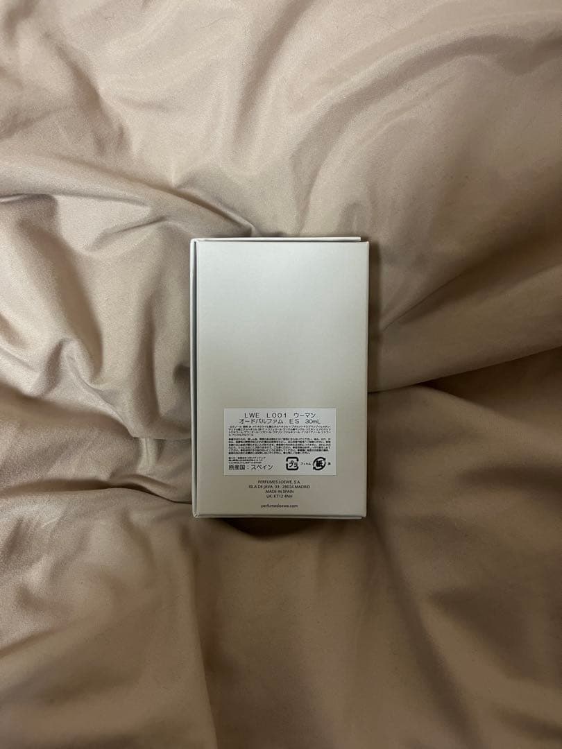 LOEWE 001 WOMAN 香水　30ml