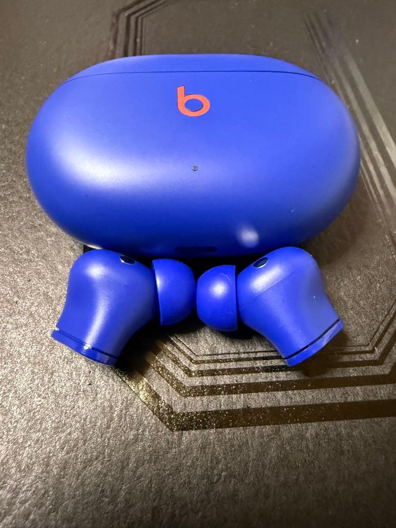 Beats Studio Buds 青色 ブルー