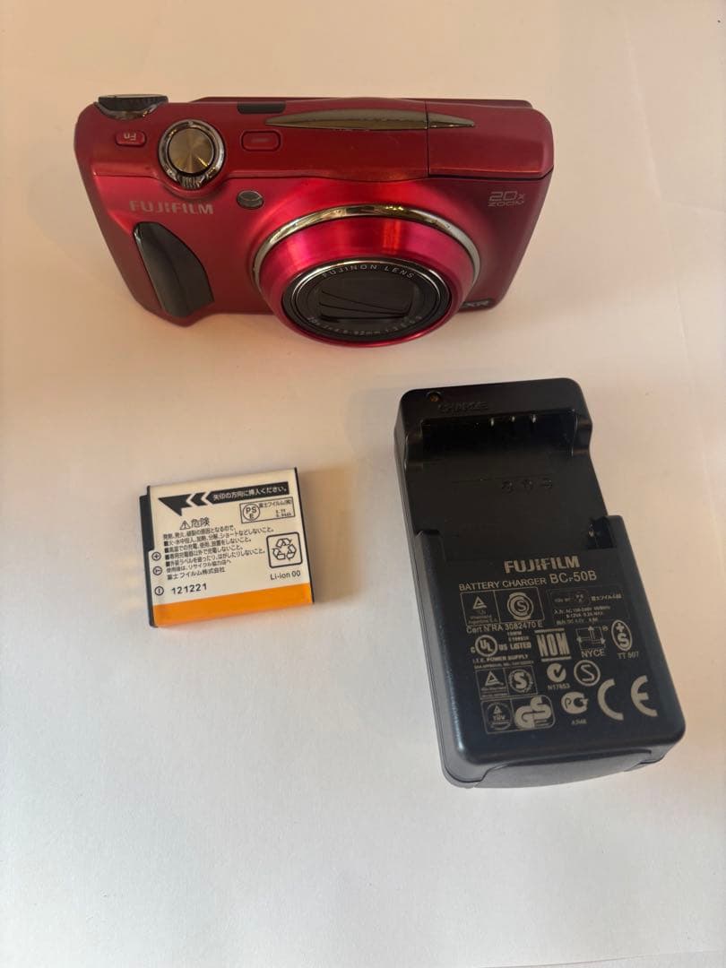 FUJIFILM F900EXR レッド Wi-Fi 動作品 純正充電器付