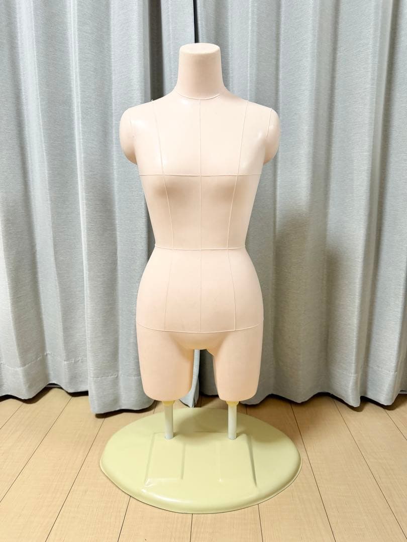 良品 トルソー 2本足 マネキン 高さ調節 ずり下がり防止ポール 女性