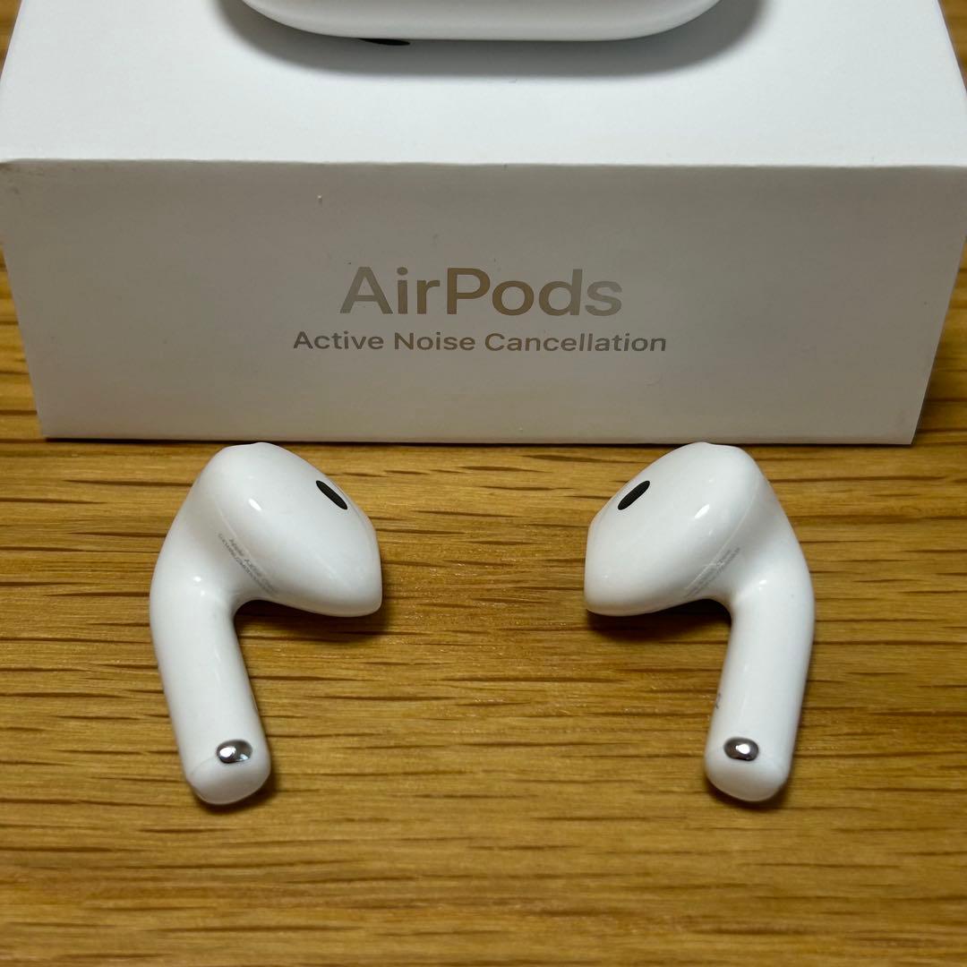 【購入後1ヶ月強】Apple AirPods4 アクティブノイズキャンセリング有