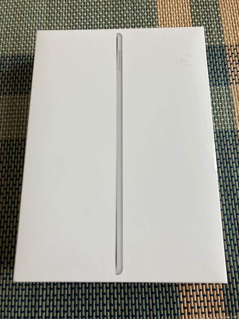 iPad Air 2 Wi-Fiモデル 128GB シルバー A1566