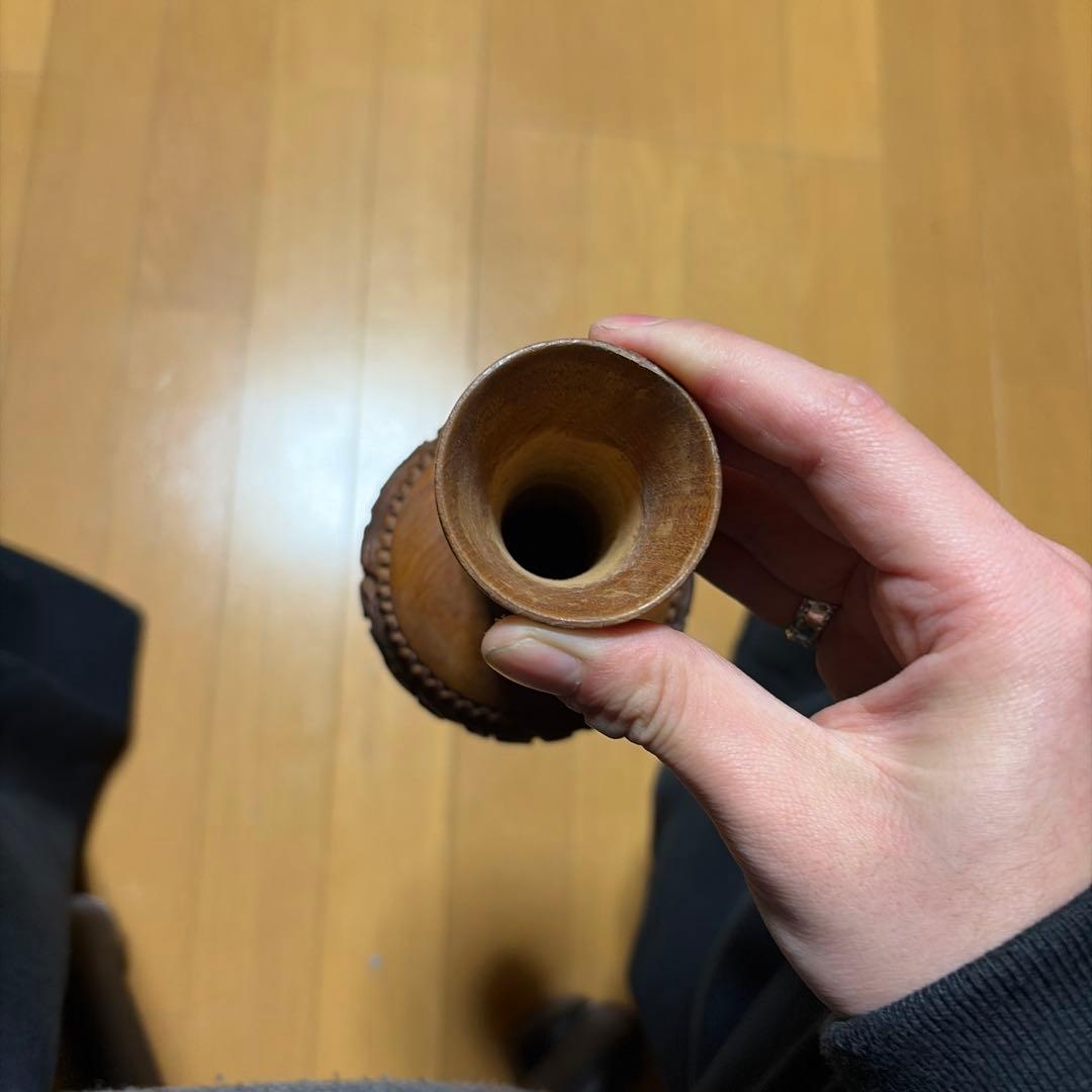 木製の一輪挿し
