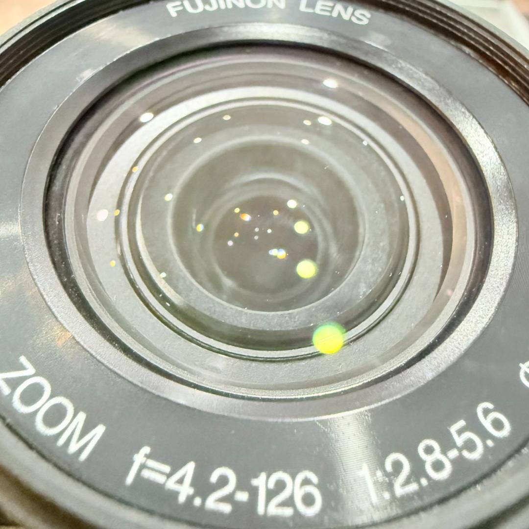 FUJIFILM 富士フイルム FinePix HS10 ネオ一眼 30倍ズーム
