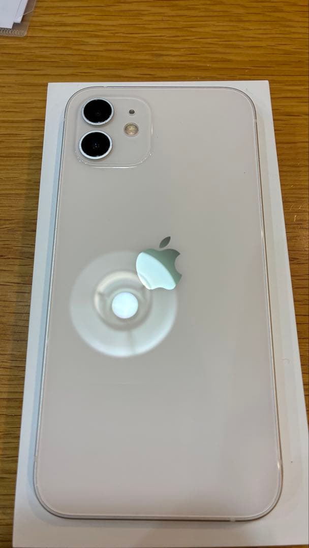 美品 iPhone12本体 128gb 箱付 ホワイト SIMフリー