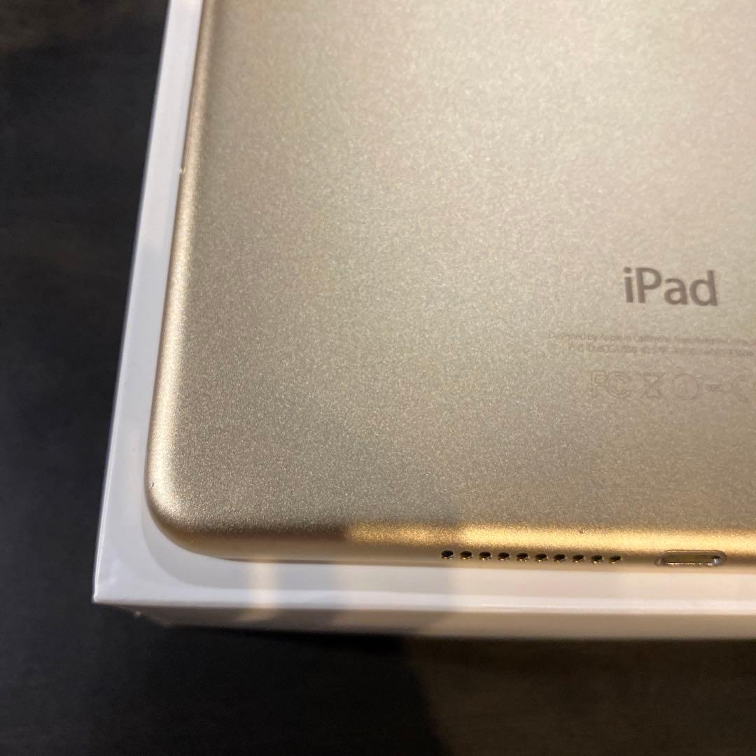 ipad mini4 128gb ゴールド 背面に割れあり 箱・ケース付き