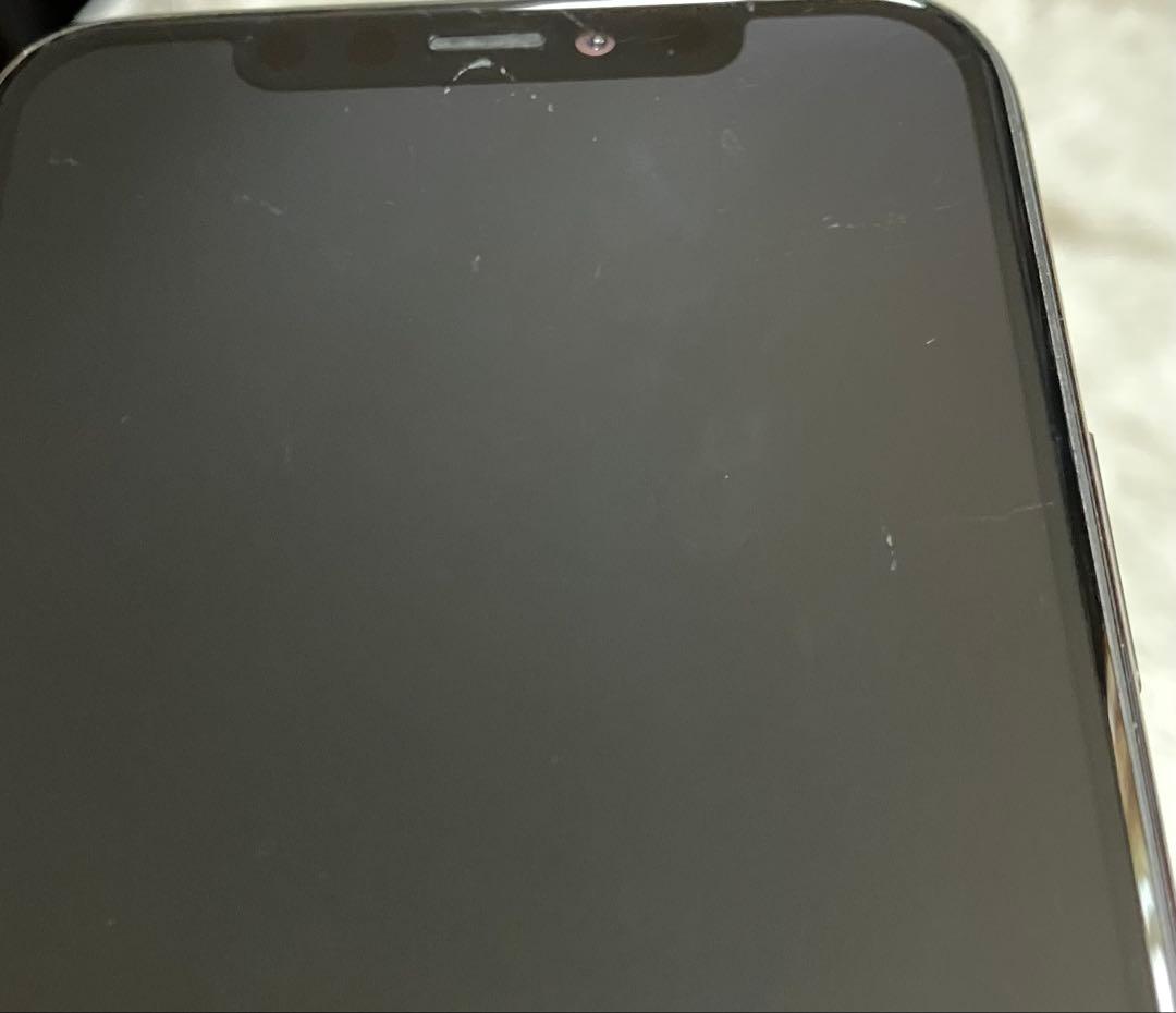 【早い者勝ち】iPhone 11 Pro 256GB 【すぐ発送】