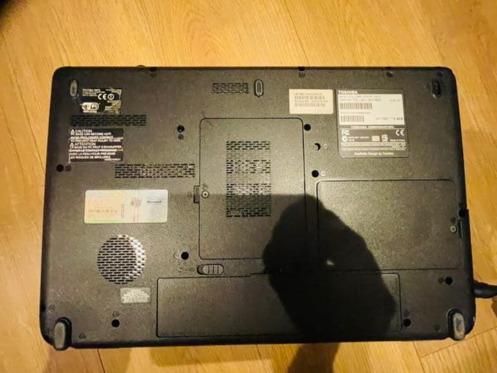 TOSHIBA Satellite L500 /Windows 7 (US版)
