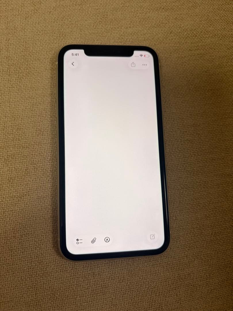 iPhone11本体　ホワイト　128GB SIMフリー