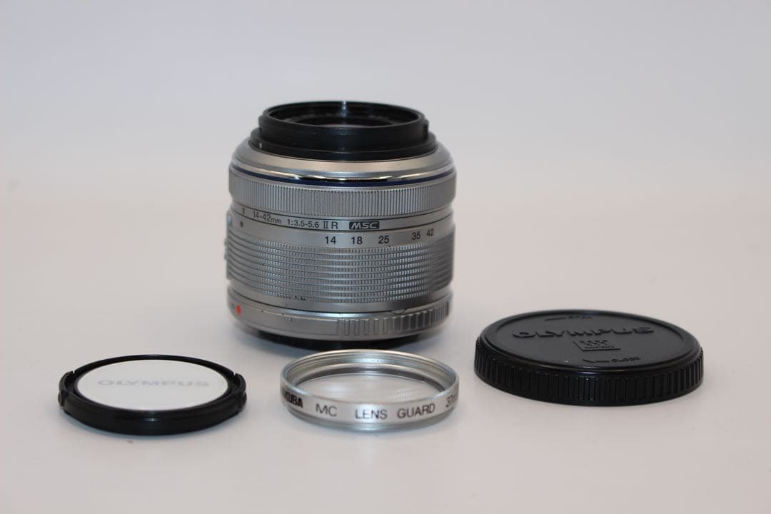 ★プロテクター付★M.ZUIKO DIGITAL 14-42mm II シルバー