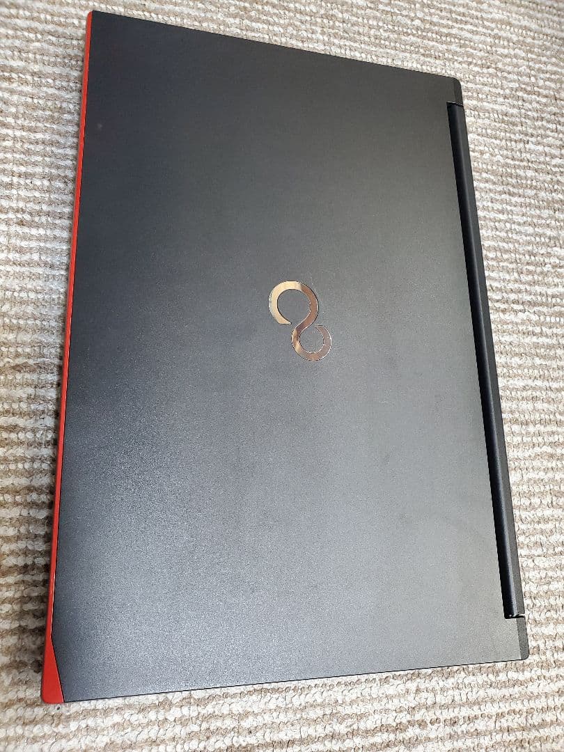 Fujitsu LIFEBOOK A574/KX ジャンク