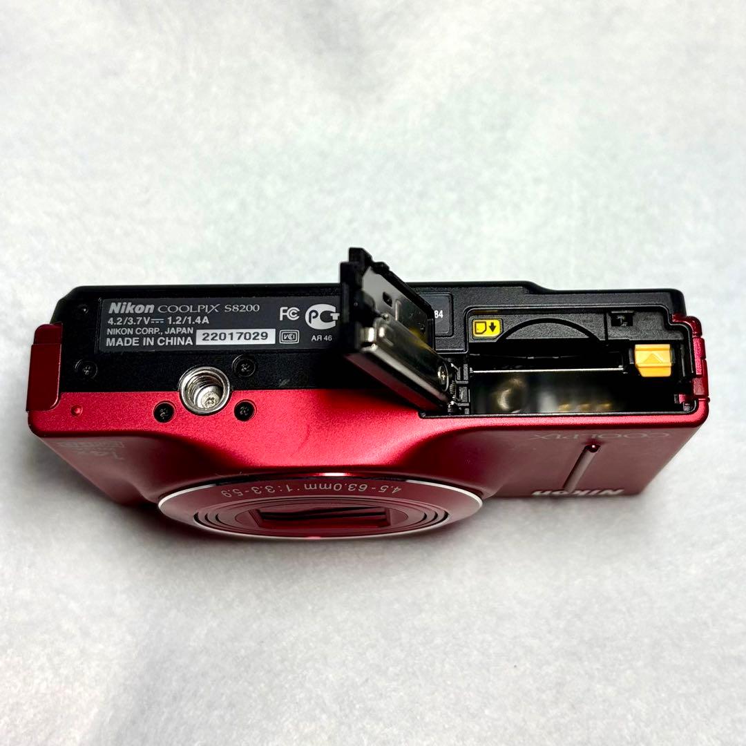 Nikon COOLPIX S8200 コンパクトデジタルカメラ