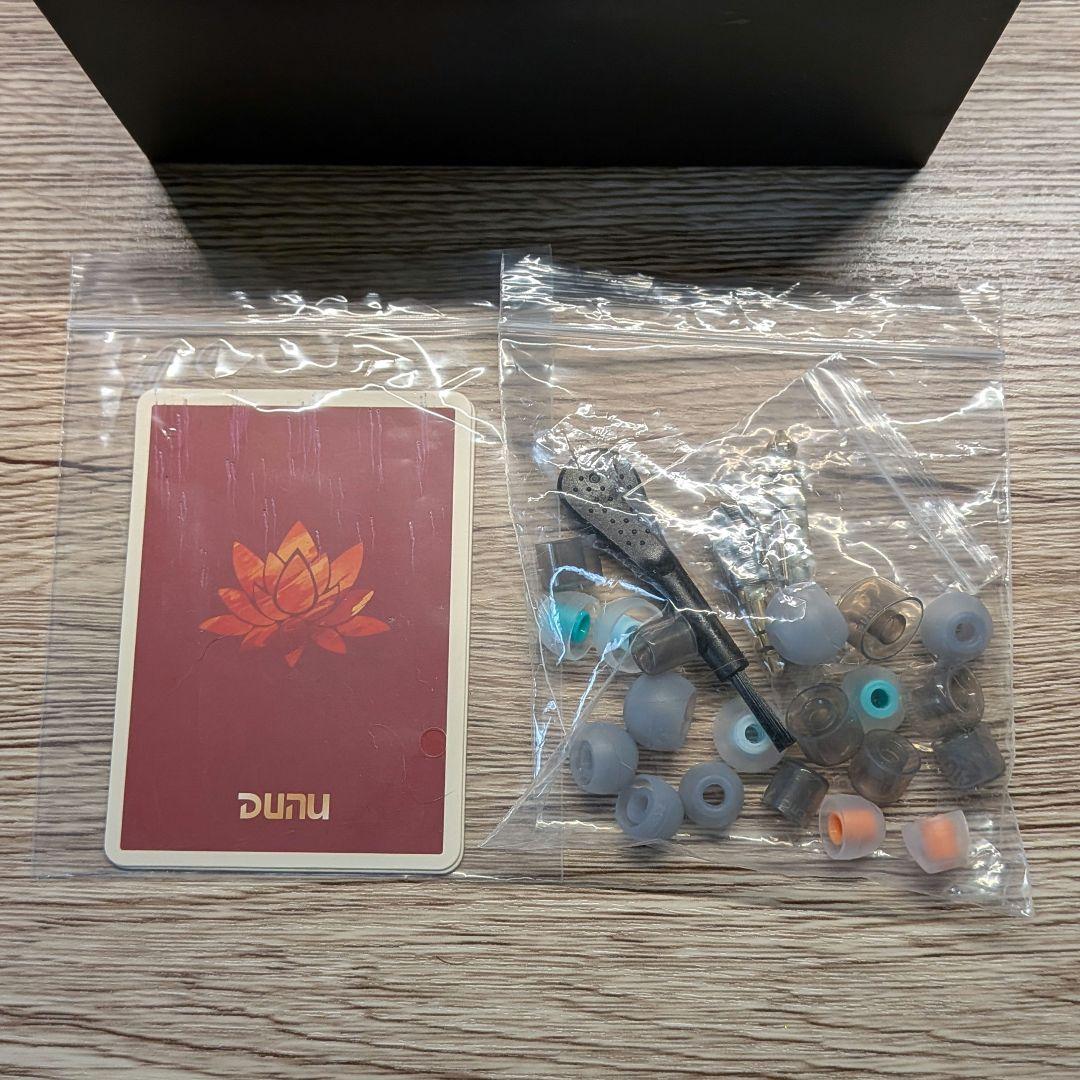 【美品】DUNU TOP SOUND DN242
