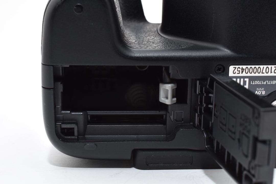 ✨美品✨Canon EOS Kiss X10 初心者 動作品 スポーツ撮影向け