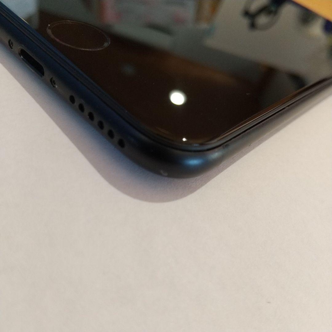 iPhone SE3 64Gb SIMフリー ミッドナイト　黒色　603242