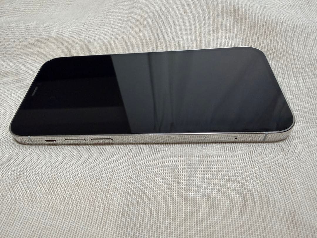 iPhone 12 Pro 128GB 77% シルバー