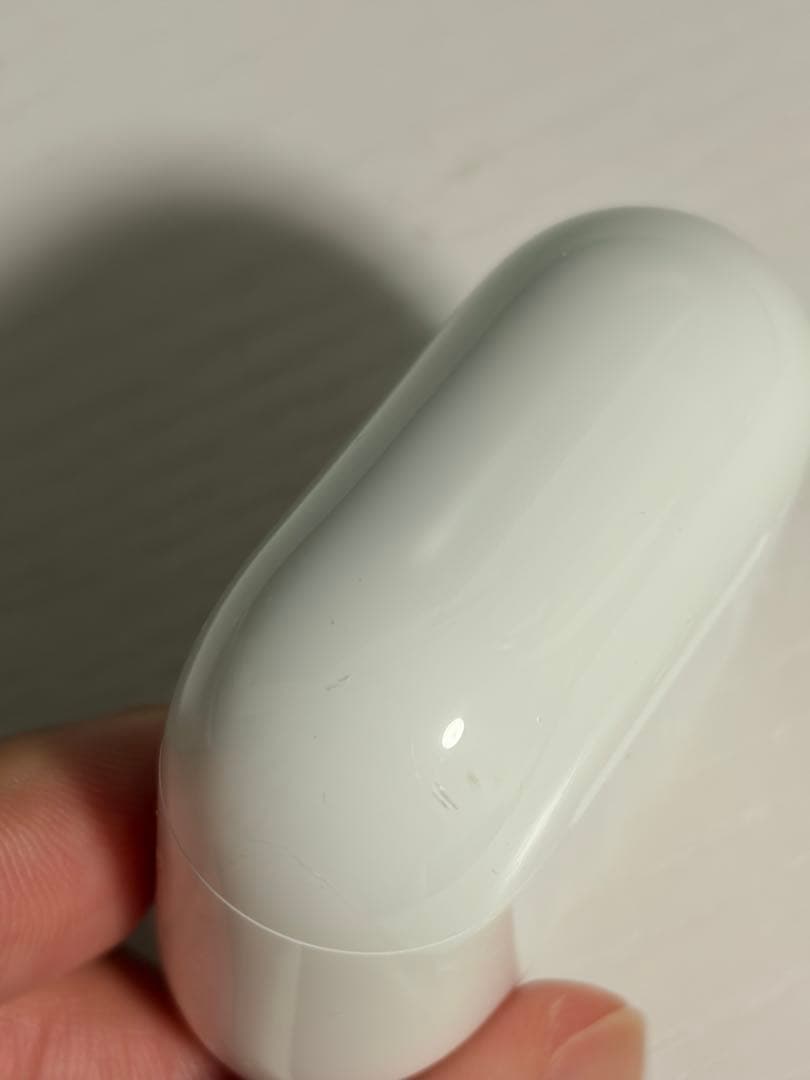 AirPods 第4世代（ANC / アクティブノイズキャンセリング搭載）