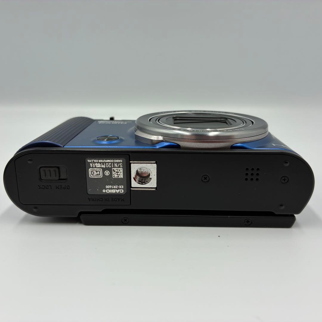 美品★ CASIO EXILIM EX-ZR1600 ブルー デジタルカメラ