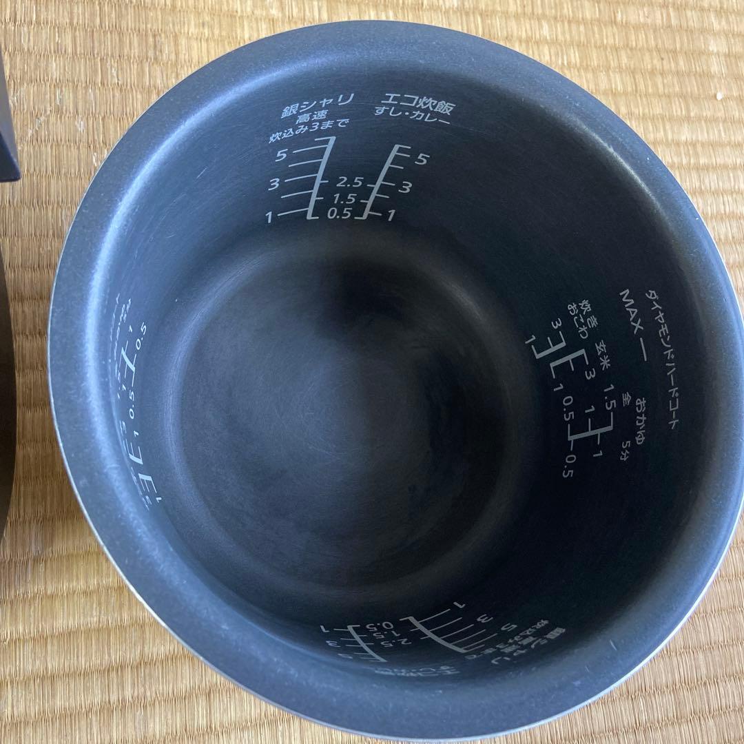 2021年製 パナソニック 炊飯器 5.5合 可変圧力IH式 SR-MPA101