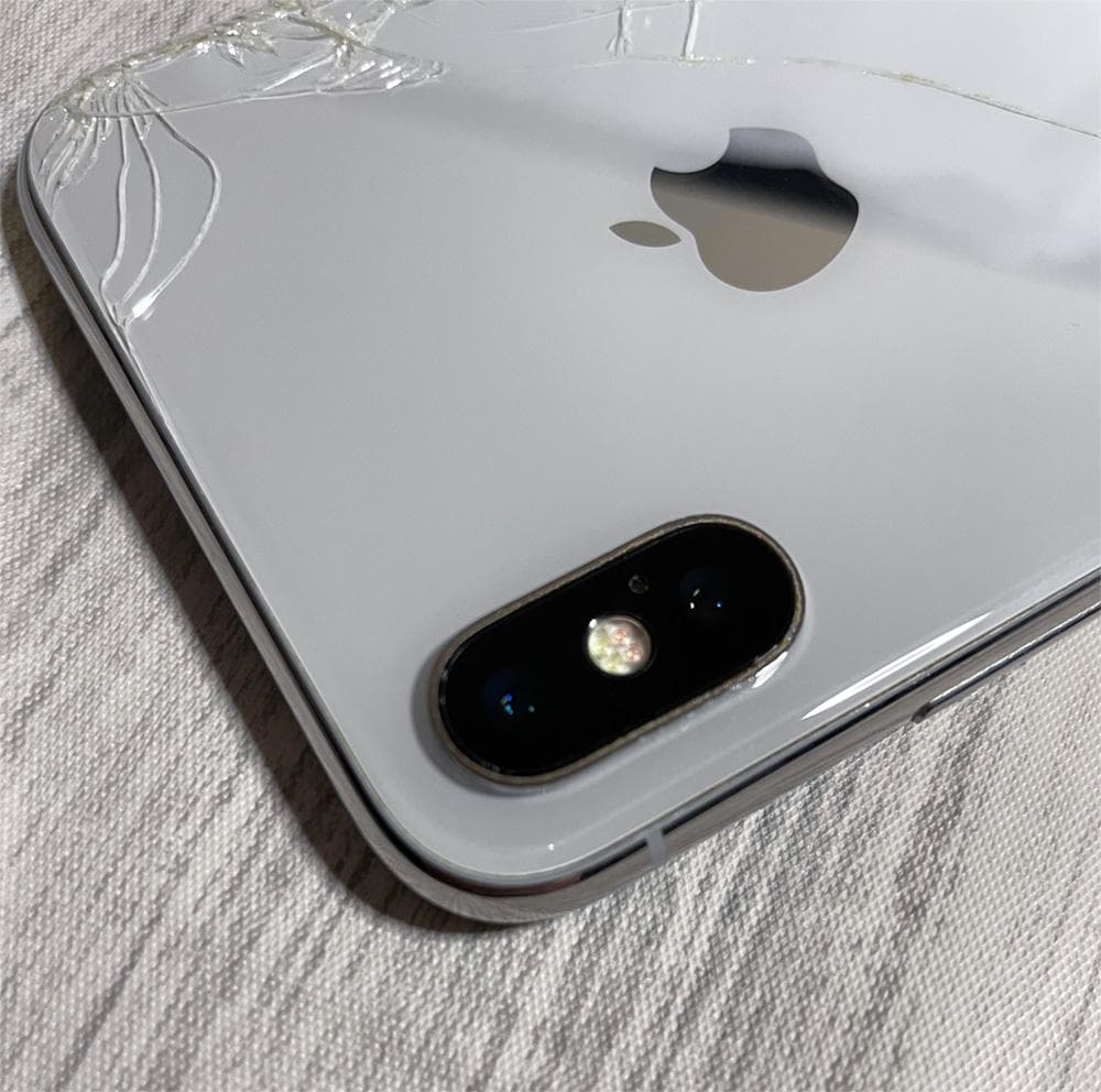iPhoneX 64GB シルバー 本体のみ 背面割れ