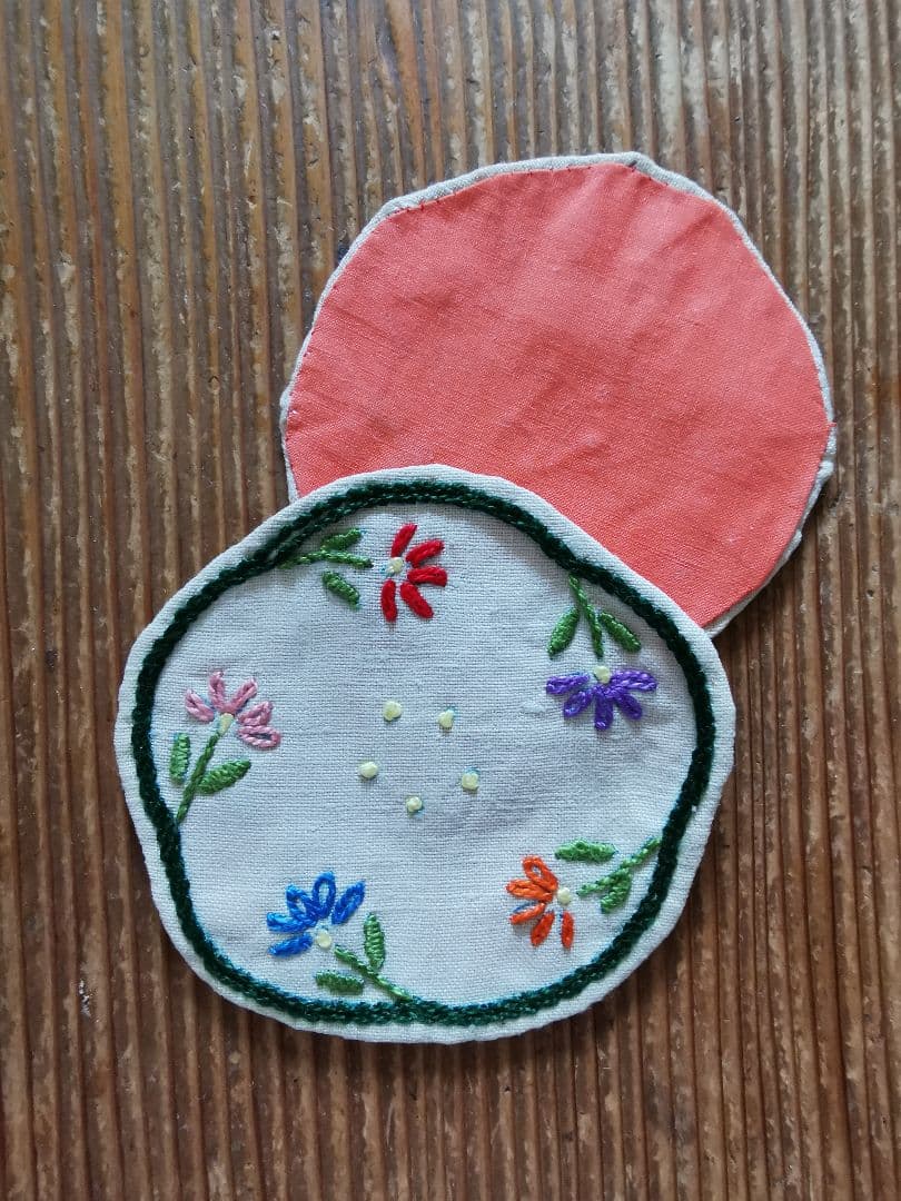 ヴィンテージ/アンティーク 色糸花刺繍リネン プチドイリー コースター2枚セット