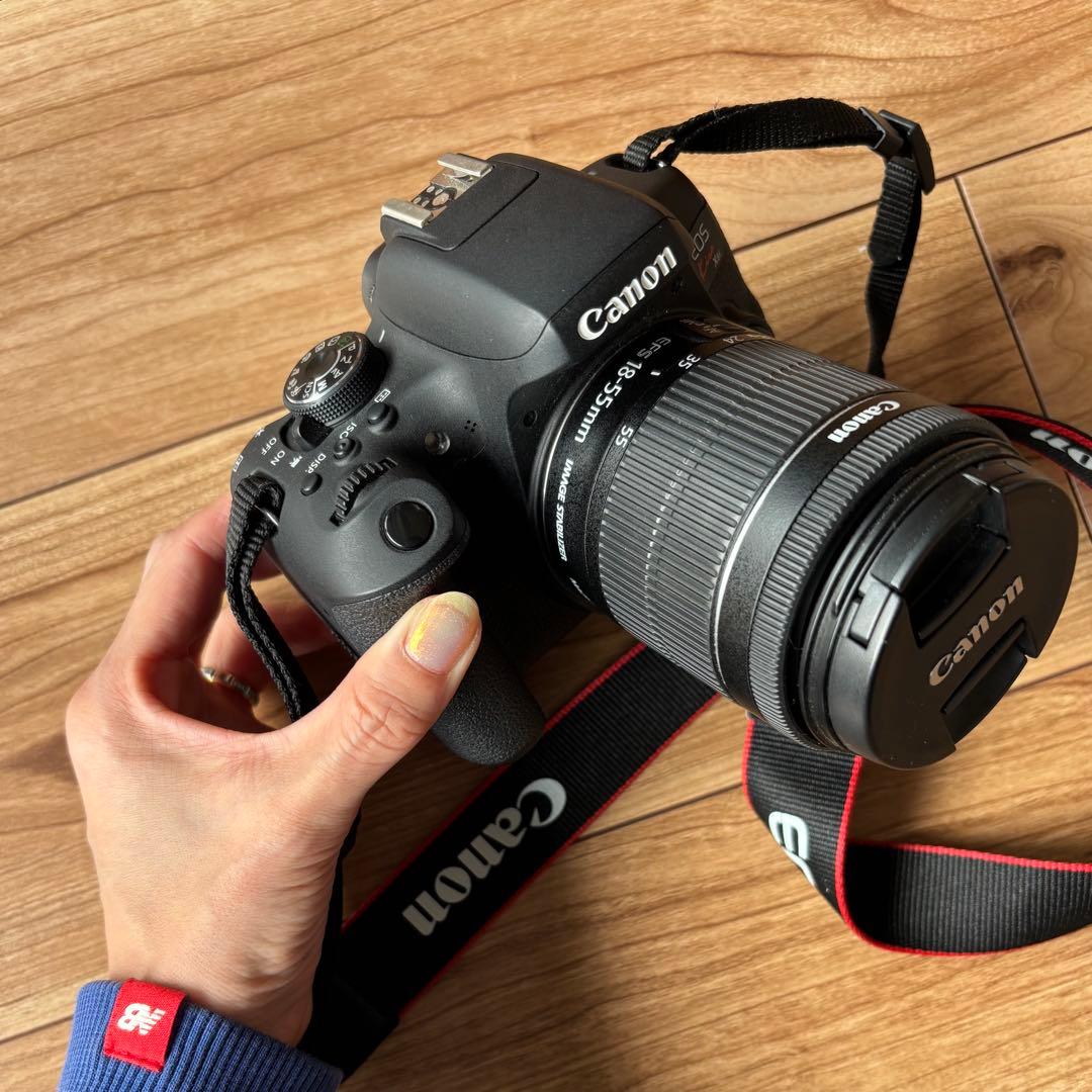 Canon EOS Kiss X8i 動作確認済 一眼レフ