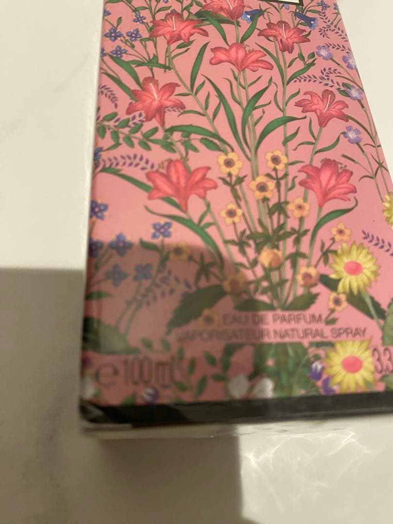 FLORA GORGEOUS GARDENIA 100ml グッチ GUCCI