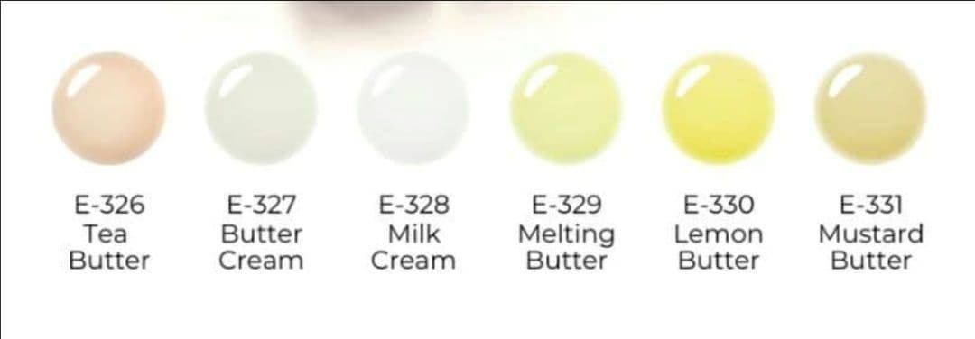 ココイスト　新品未使用　匿名発送　未開封　ソフトジェル　butter