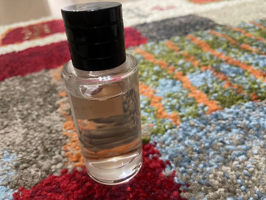 DIORAMOUR クリスチャン・ディオール 香水