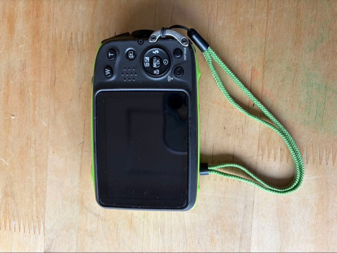 【美品】FUJIFILM FinePix XP120 ライム 防水・耐衝撃