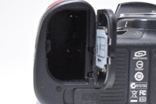 ★美品★ショット数26161回★ ニコン D300 ボディ #218