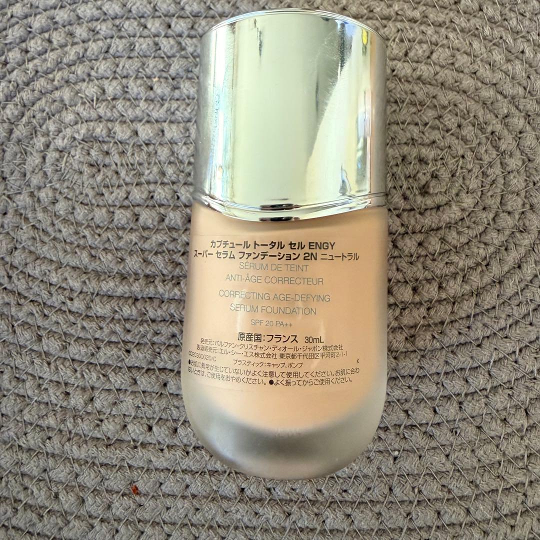 Dior Capture Totale セラムファンデーション 30ml