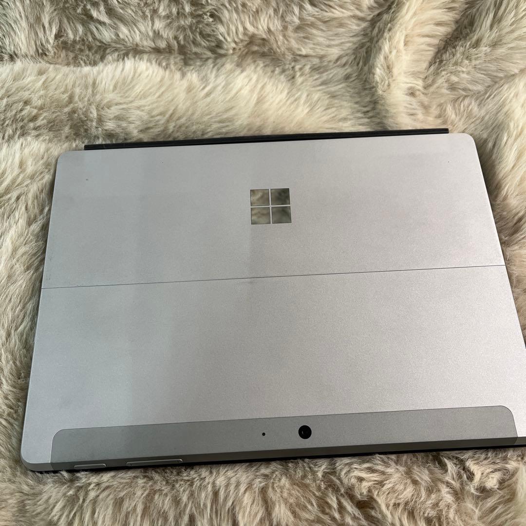 軽量小型タブレットPC Surface Go 2 10.5 インチ
