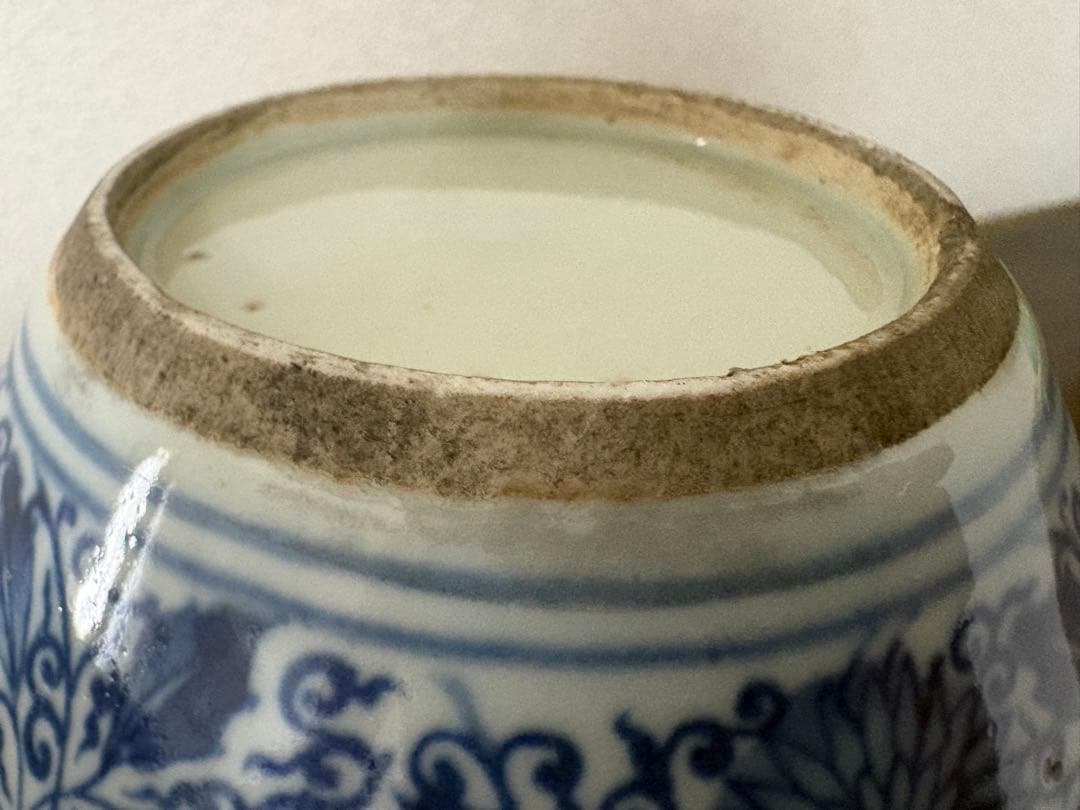 中国の花瓶　壺　青花磁器　染付 569g