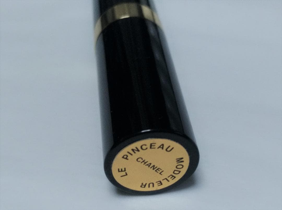 新品 CHANEL 限定品 携帯 収納式 ブレンディングブラシ 天然毛 シャネル