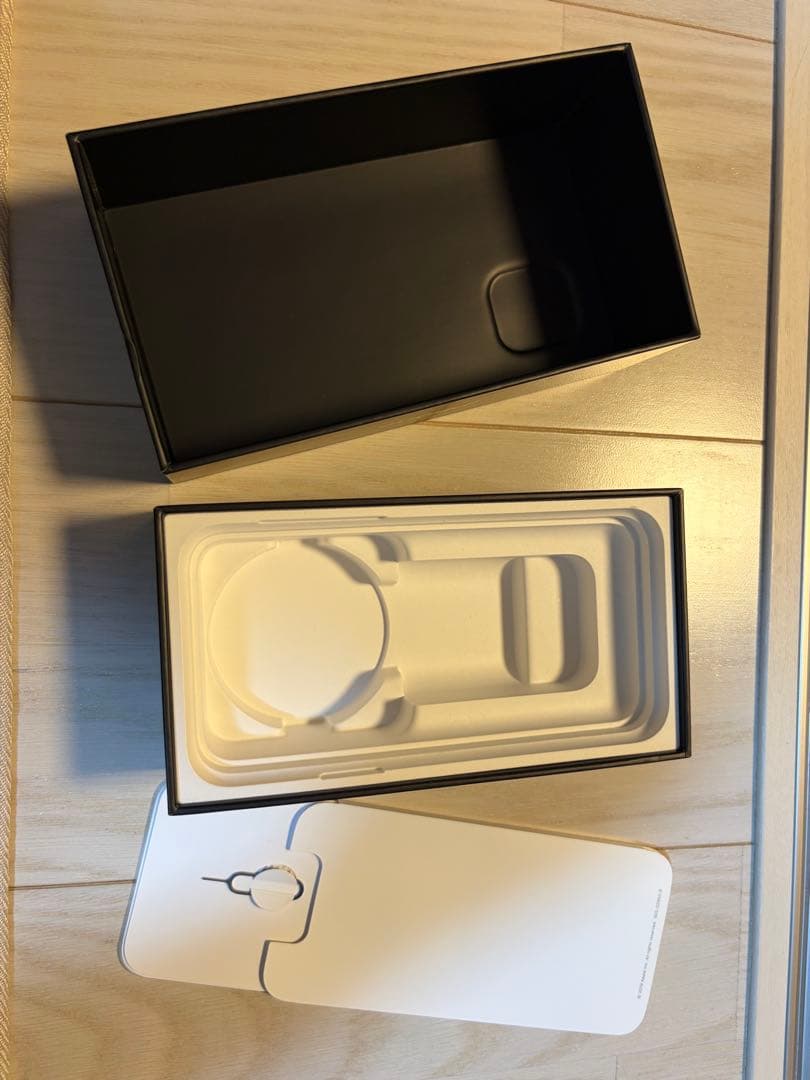 iPhone11pro シルバー