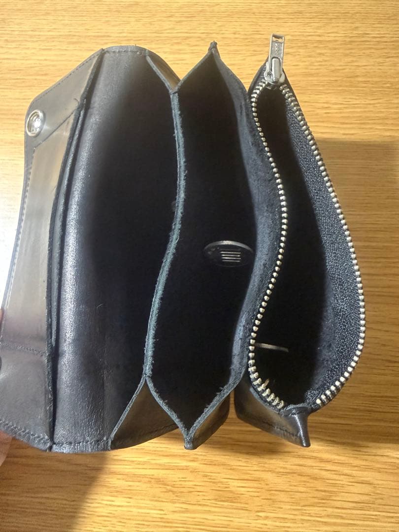 黒レザー 長財布 3ポケット
