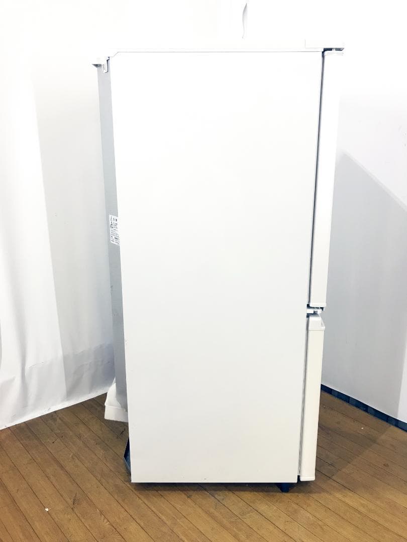 美品 中古 SHARP137L冷蔵庫【SJ-D14A-W】