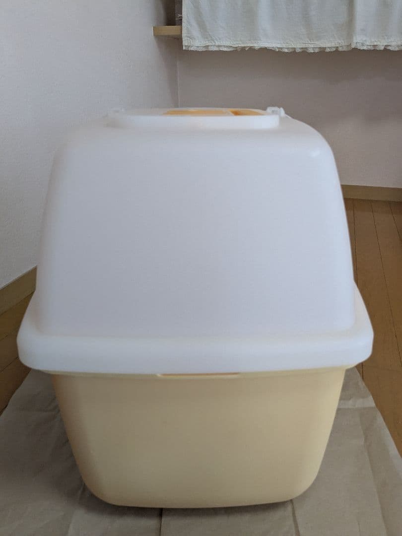 アイリスオーヤマ 楽ちん猫トイレ 廃盤品（猫砂用消臭ビーズの移り香あり）