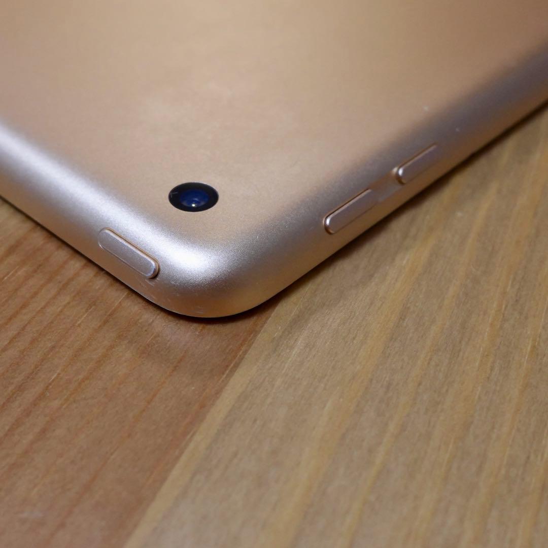 iPad アイパッド 第6世代 ゴールド 32GB（Wi-Fiモデル）