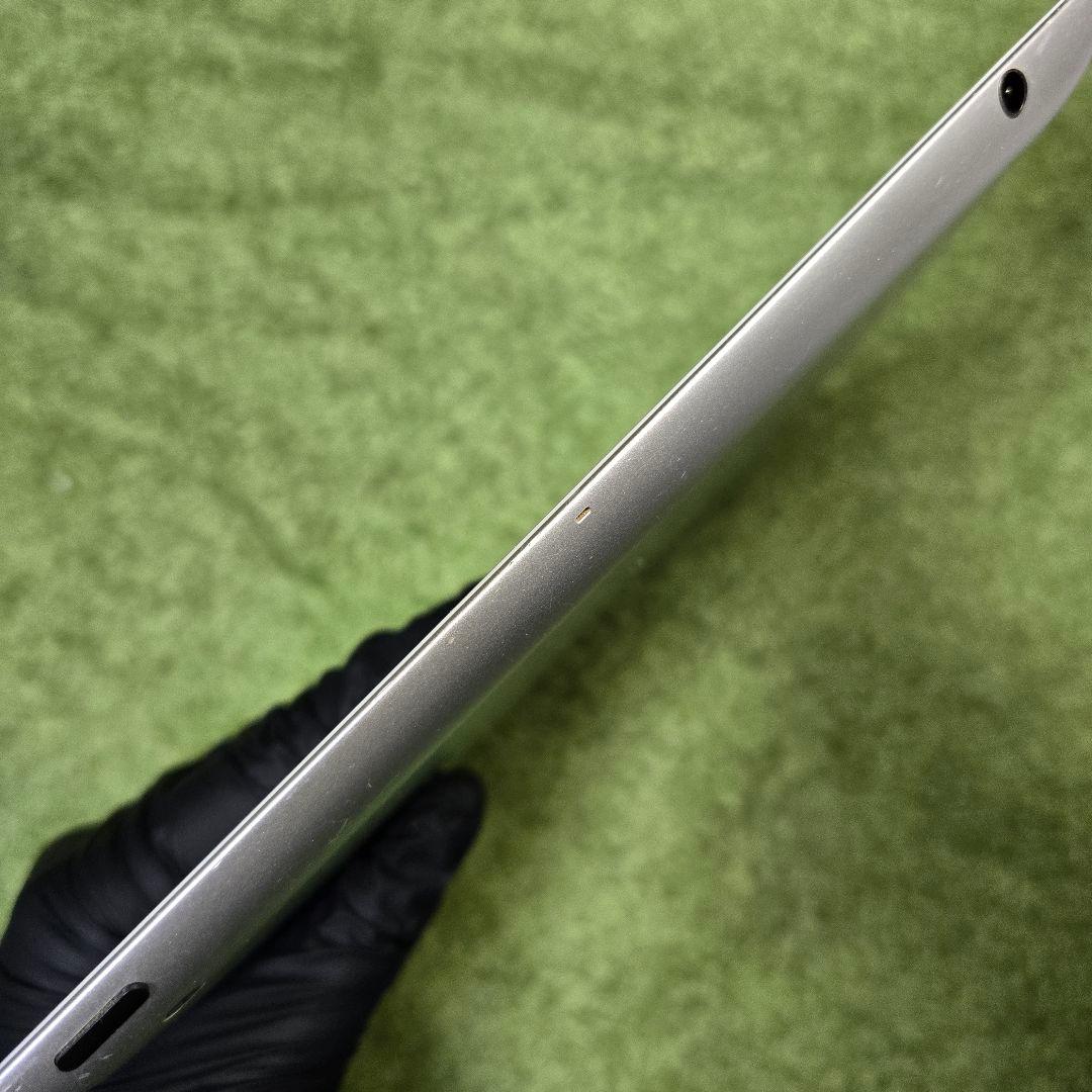 【Bランク】iPad 2 32GB アイパッド 第２世代 ホワイト