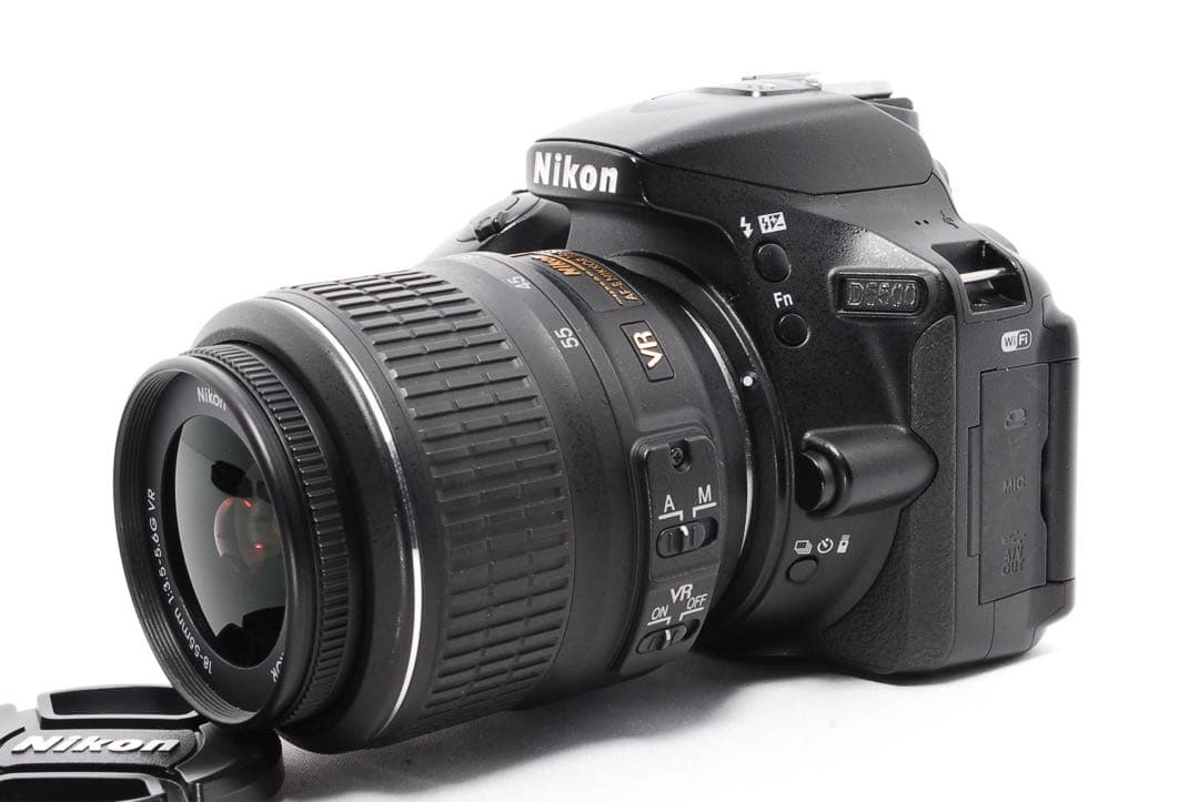 ◆WiFiで楽々転送◆Nikon D5500◆一眼レフカメラ◆すぐ使える◆美品◆