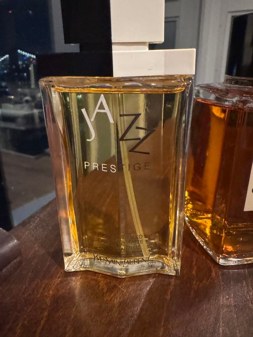 CHANELEaudeCologne No. 5 &イブサンローランJAZZ香水