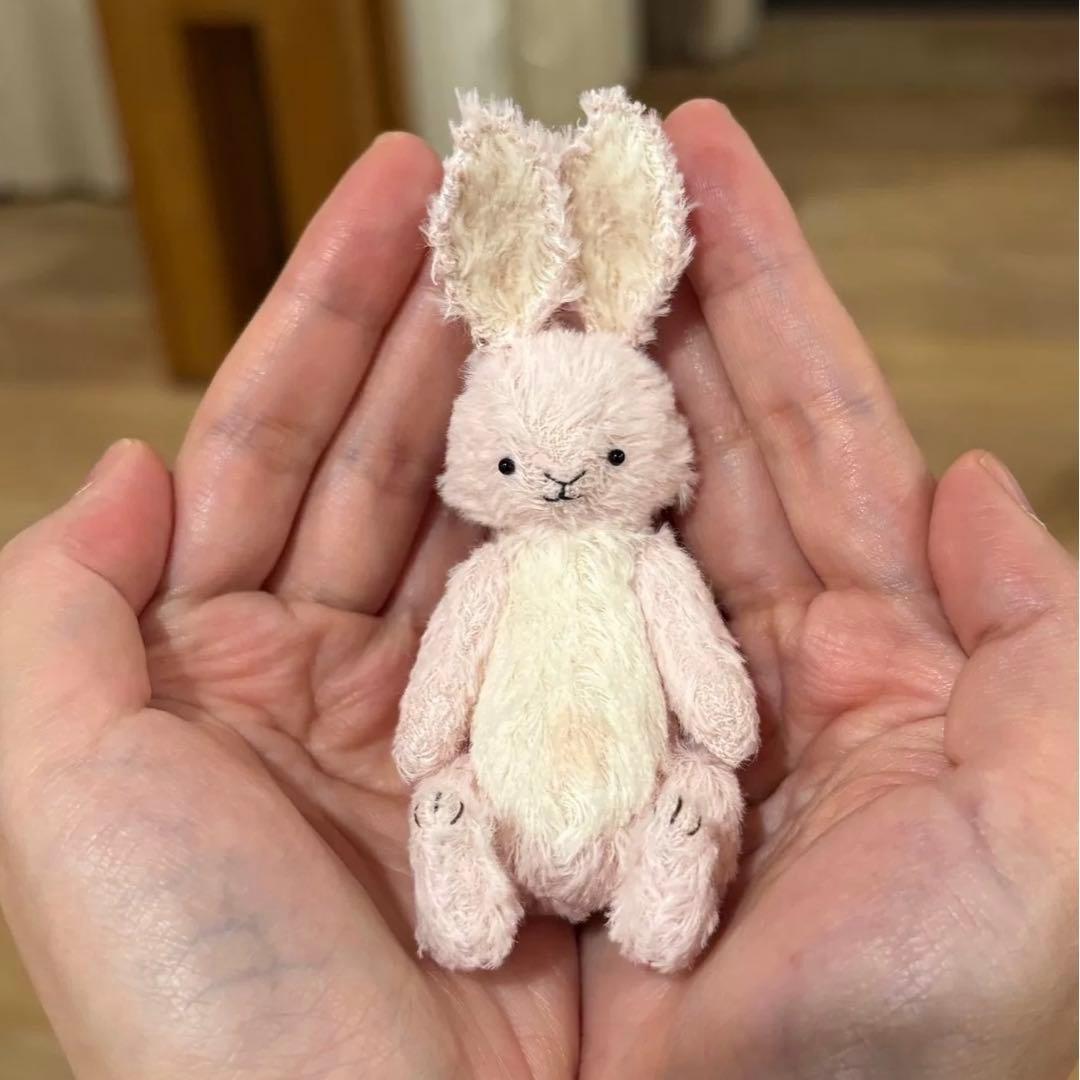 静かなうさぎちゃん アーティストベア 海外作家様 ハンドメイド ドールハウス