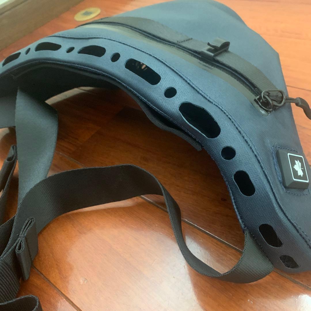 LOGOSロゴスボディエアコンツインクール　ウエストポーチ型ファン