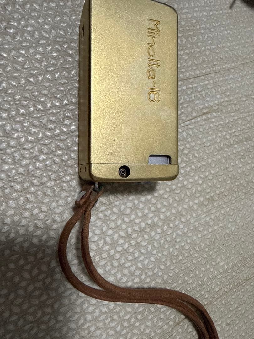 Minolta-16 ゴールド 超小型フィルムカメラ ケース付き レトロカメラ