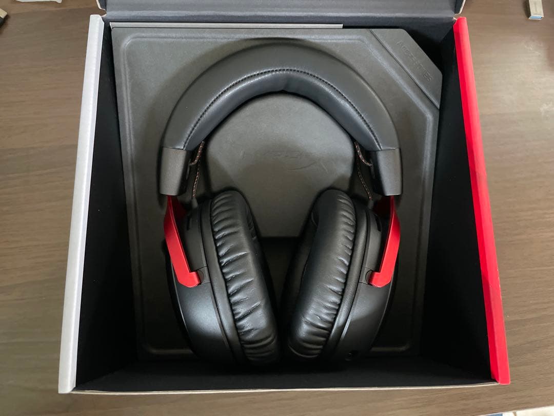 HyperX Cloud III Wirelessヘッドセット　新品未使用品